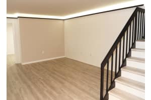 215  2nd Lane, Palm Beach Gardens, FL 33418 Sold 09/23/22