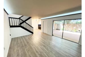 215  2nd Lane, Palm Beach Gardens, FL 33418 Sold 09/23/22