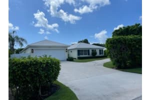 733 Seagate Dr, Delray Beach, FL 33483, Sold 07/15/22