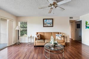 13830 Oneida Dr APT F2, Delray Beach, FL 33446, Sold 07/15/22