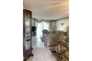 1101 NW 58th Terrace   205, Sunrise, FL 33313 Sold 08/26/22