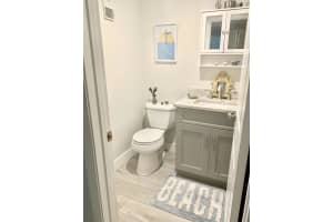 1605 US-1 APT B102, Jupiter, FL 33477, Sold 07/15/22
