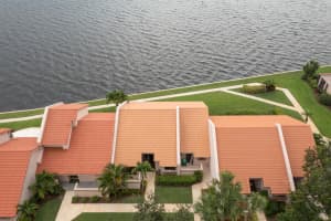 3513 SE Sandpiper Ct, Port St. Lucie, FL 34952, Sold 07/15/22