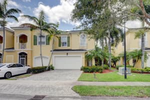 6083 NW Helmsdale Way, Port St. Lucie, FL 34983, Sold 08/05/22