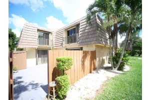 834 Springdale Cir, Palm Springs, FL 33461, Sold 07/22/22