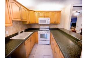 834 Springdale Cir, Palm Springs, FL 33461, Sold 07/22/22