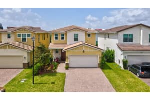 1160 Verde Ct, Lighthouse Point, FL 33064, Sold 08/10/22