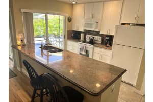 302 Sun Terrace Ct, Palm Beach Gardens, FL 33403, Sold 08/22/22