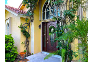 2471 Sandstone Ct, Wellington, FL 33414, Sold 08/10/22