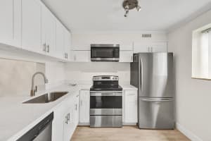 3095 N Oakland Forest Dr, Oakland Park, FL 33309, Sold 07/27/22