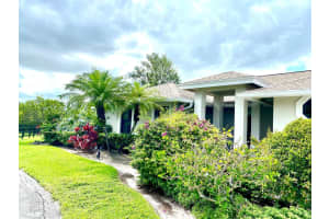 2904 Appaloosa Trail, Wellington, FL 33414, Sold 07/28/22