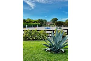 2904 Appaloosa Trail, Wellington, FL 33414, Sold 07/28/22