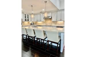 2904 Appaloosa Trail, Wellington, FL 33414, Sold 07/28/22