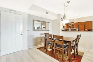 700 E Boynton Beach Blvd UNIT 711, Boynton Beach, FL 33435, Sold 08/29/22