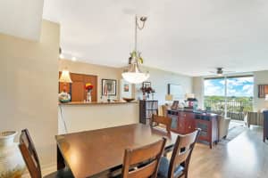 700 E Boynton Beach Blvd UNIT 711, Boynton Beach, FL 33435, Sold 08/29/22