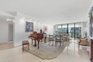 3140 S Ocean Blvd 402 n, Palm Beach, FL 33480, Sold 08/16/22