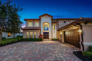 148  Manor Circle, Jupiter, FL 33458 Sold 01/17/23