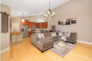 1302 Timberlane Cir, Greenacres, FL 33463, Sold 08/01/22