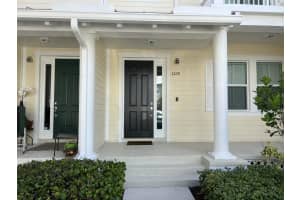 3228 S Caroline Drive, Jupiter