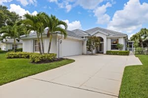 7546 SE Bay Cedar Cir, Hobe Sound, FL 33455, Sold 08/22/22