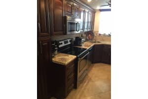 108 Paradise Harbour Blvd, North Palm Beach, FL 33408, Sold 10/31/22