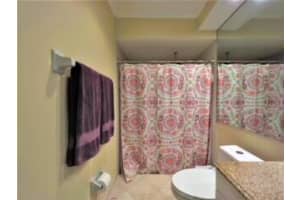 5574 Mirror Lakes Blvd, Boynton Beach, FL 33472, Sold 08/25/22