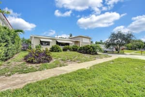 1416 Michigan Dr, Lake Worth, FL 33461, Sold 08/03/22