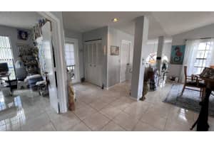 3054 Lucerne Park Dr, Greenacres, FL 33467, Sold 07/22/22