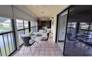 3054 Lucerne Park Dr, Greenacres, FL 33467, Sold 07/22/22