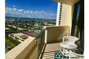 2800 N Ocean Dr, Riviera Beach, FL 33404, Sold 03/10/22