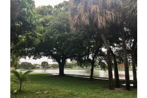 51 Tara Lakes Dr E, Boynton Beach, FL 33436, Sold 07/29/22