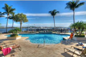 117 Yacht Club Way, Hypoluxo, FL 33462, Sold 05/01/23