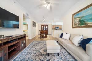 6107 Myrtlewood Cir W, Palm Beach Gardens, FL 33418, Sold 08/01/22