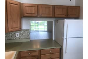 5 Abbey Ln, Delray Beach, FL 33446, Sold 11/02/22