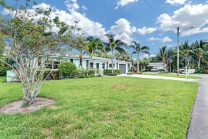 2850 SW 5th St, Boynton Beach, FL 33435, Sold 10/06/22