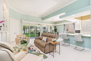 160 Euphrates Cir, Palm Beach Gardens, FL 33410, Sold 09/15/22