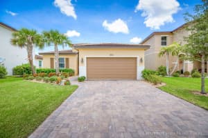 7815 NW Greenbank Cir, Port St. Lucie, FL 34986, Sold 07/20/22
