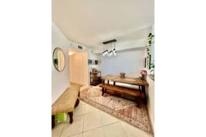 214 Villa Cir, Boynton Beach, FL 33435, Sold 07/28/22