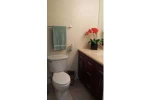 3725 S Ocean Dr APT 1005, Hollywood, FL 33019, Sold 08/16/22