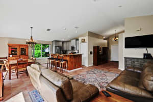 12138 Sunset Point Cir, Wellington, FL 33414, Sold 07/27/22