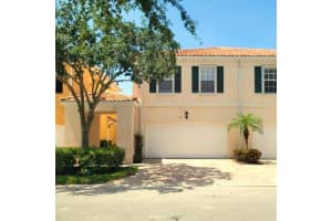 73 Laurel Oaks Cir, Jupiter, FL 33469, Sold 09/15/22