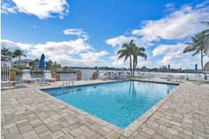 718 NE 12th Terrace APT 2, Boynton Beach, FL 33435, Sold 08/25/22