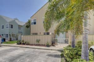 6247 Riverwalk Ln UNIT 1, Jupiter, FL 33458, Sold 09/08/22