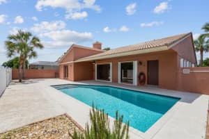 282 NW 69th St, Boca Raton, FL 33487, Sold 10/05/22