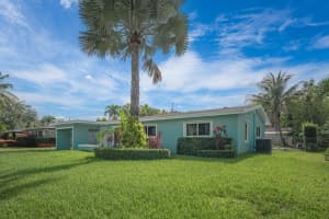 315 S 57th Ave, Hollywood, FL 33023, Sold 08/15/22