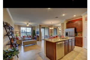 10457 Wellington Parc Dr, Wellington, FL 33449, Sold 08/08/22