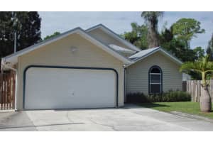 475 SW Rustic Cir, Stuart, FL 34997, Sold 08/23/22
