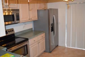 61 Seminole Ct W, Royal Palm Beach, FL 33411, Sold 10/24/22