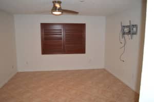 61 Seminole Ct W, Royal Palm Beach, FL 33411, Sold 10/24/22