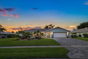 3333 Lakeview Dr, Delray Beach, FL 33445, Sold 08/09/22